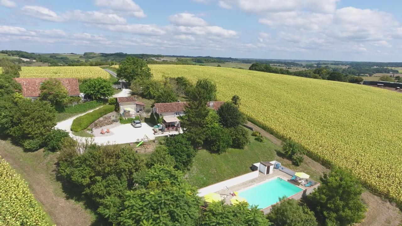 Willa La Tranquillite, Le Repos Nanteuil-Auriac-de-Bourzac Zewnętrze zdjęcie