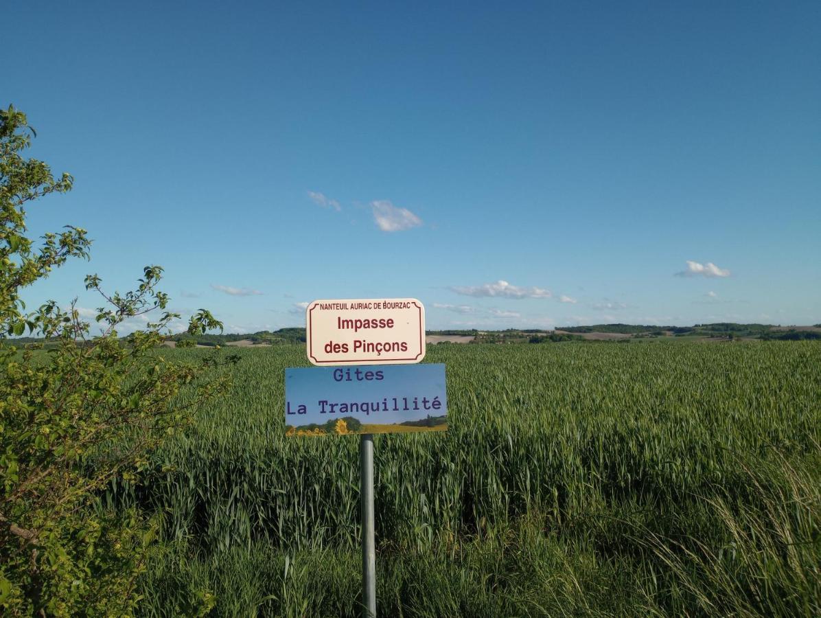 Willa La Tranquillite, Le Repos Nanteuil-Auriac-de-Bourzac Zewnętrze zdjęcie